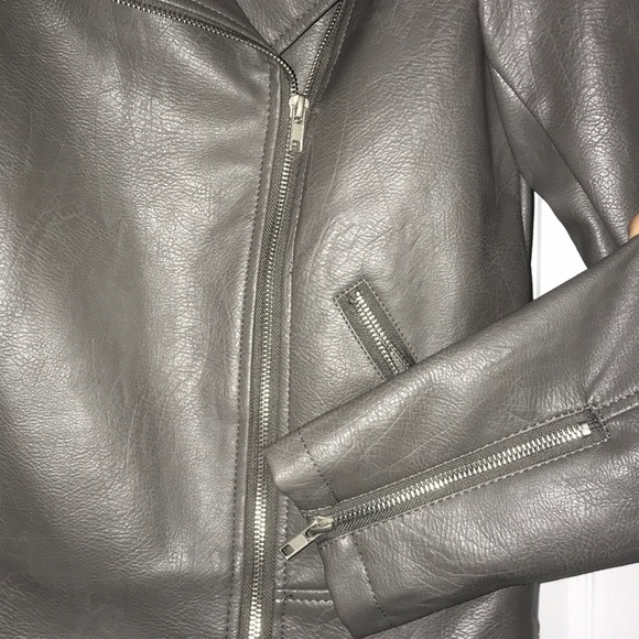 Faux Gray Leather Jacket - Picture 3 of 4